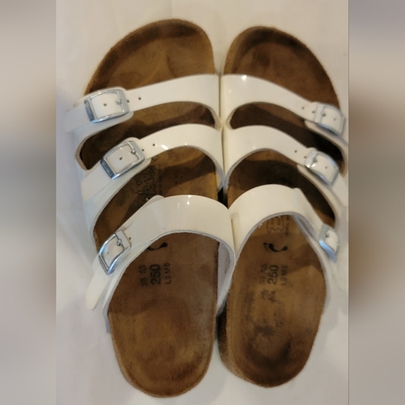 BIRKENSTOCK BIRKI'S WHITE PATENT LEATHER 3 STRAP SANDALS (sz US 8 or Euro 39) - Picture 1 of 8